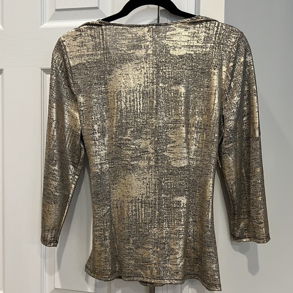 DB Established 1962 Gold and Black Shimmer Ruched Womens V-Neck Wrap Top - Picture 8 of 8